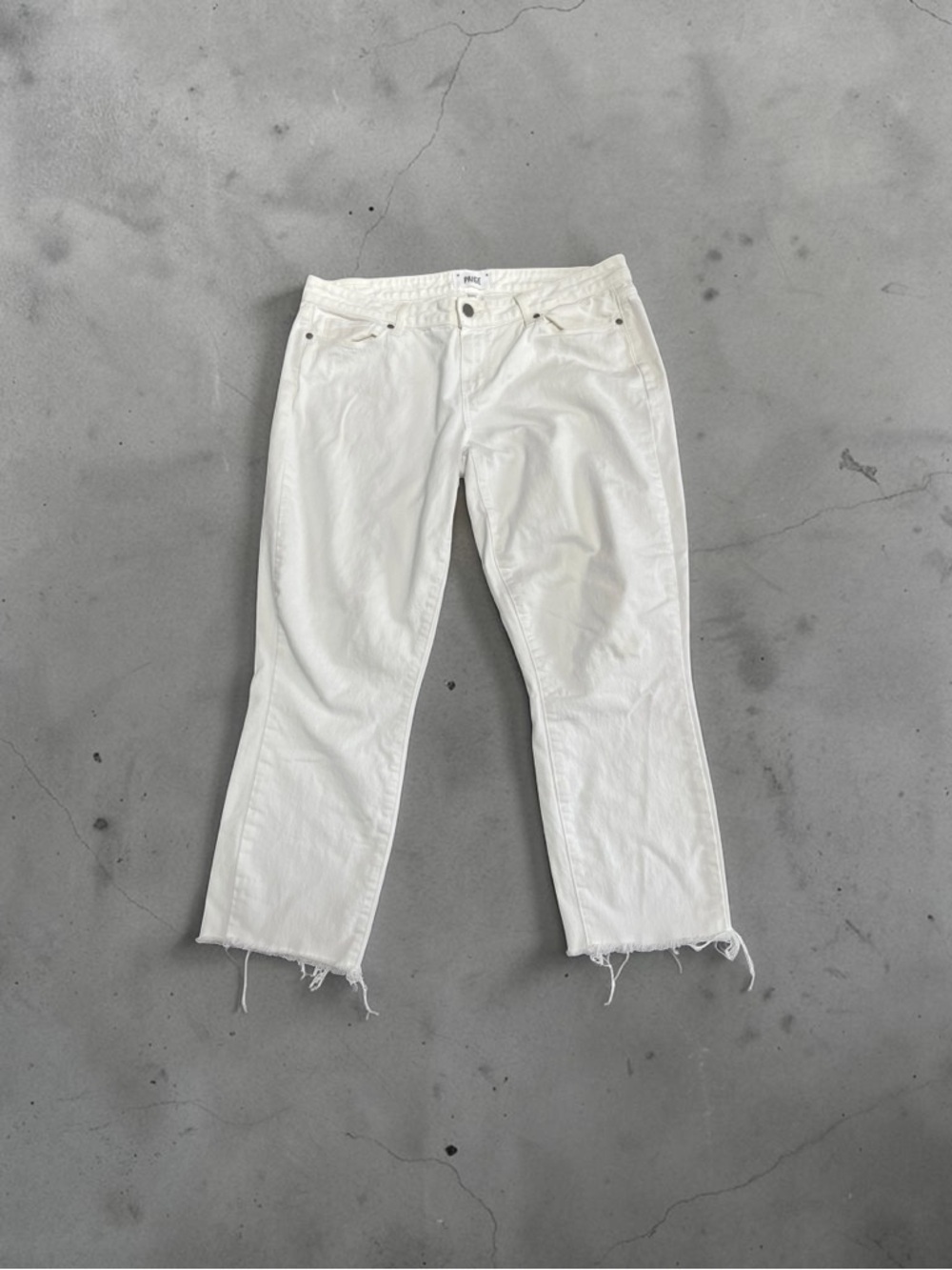 PAIGE denim White Cropped Raw-Hem Straight Jeans verdougo ankle